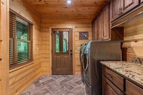 460 Wikle Drive Ellijay GA 30540