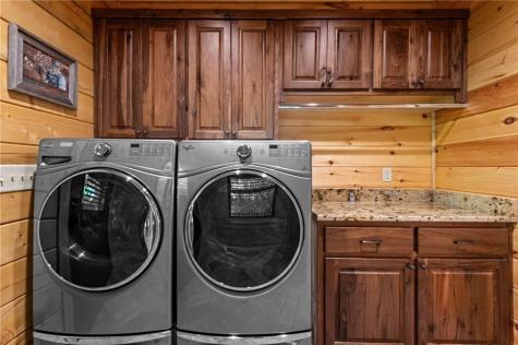 460 Wikle Drive Ellijay GA 30540