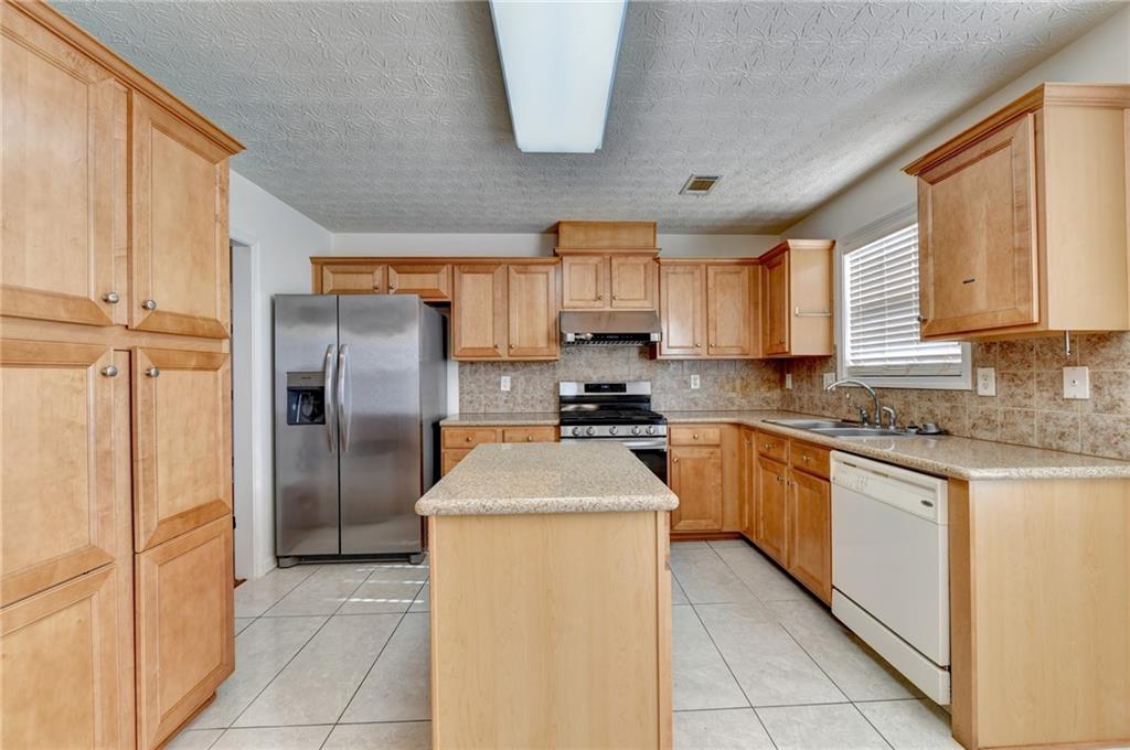 499 Bellbrook Lane Lawrenceville GA 30045