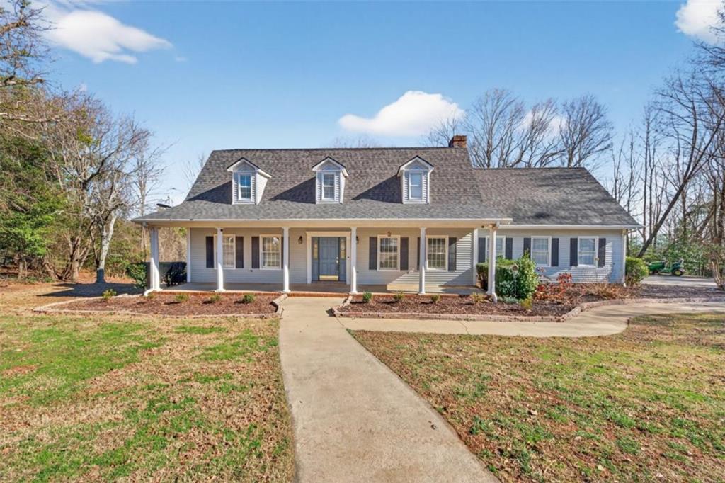 294 Hillcrest Heights Cornelia GA 30531