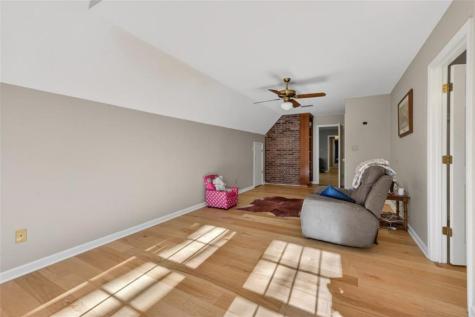 294 Hillcrest Heights Cornelia GA 30531