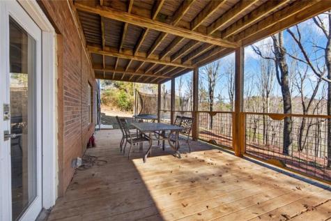 294 Hillcrest Heights Cornelia GA 30531