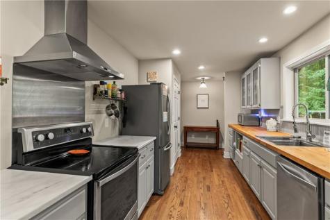 42 Oak Morris Ridge Jasper GA 30143