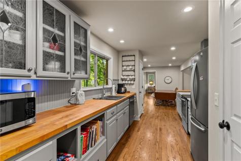 42 Oak Morris Ridge Jasper GA 30143