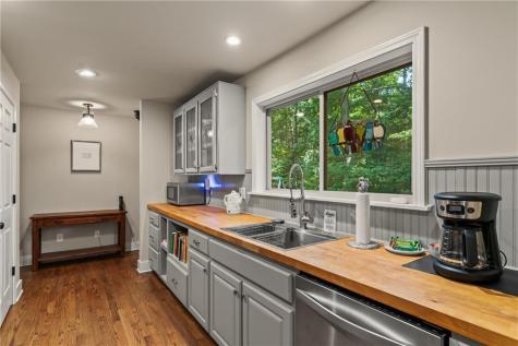 42 Oak Morris Ridge Jasper GA 30143