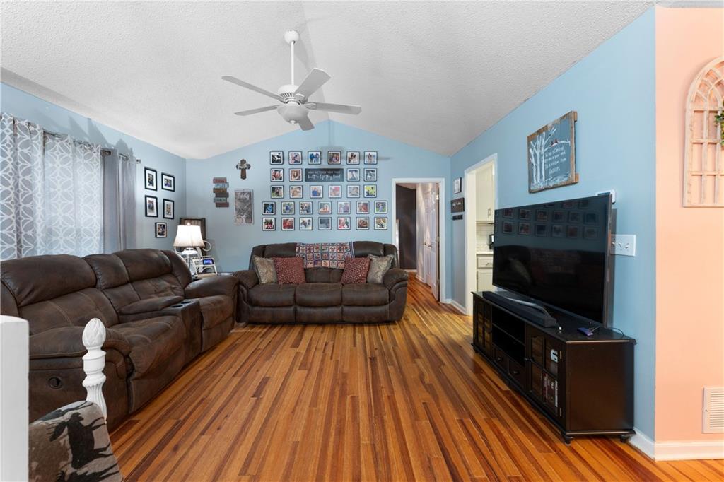 67 Cowan Drive SW Cartersville GA 30120