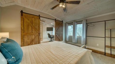 555 Laurel Ridge Drive Ellijay GA 30536