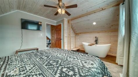 555 Laurel Ridge Drive Ellijay GA 30536