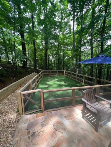 555 Laurel Ridge Drive Ellijay GA 30536