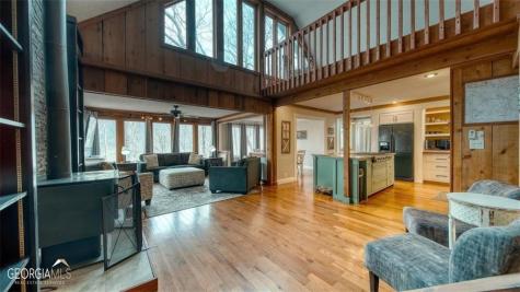 555 Laurel Ridge Drive Ellijay GA 30536