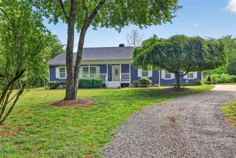 195 Phillips Drive Cleveland GA 30528