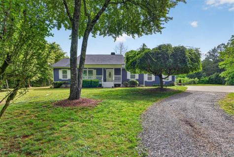 195 Phillips Drive Cleveland GA 30528