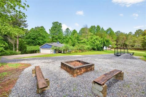195 Phillips Drive Cleveland GA 30528