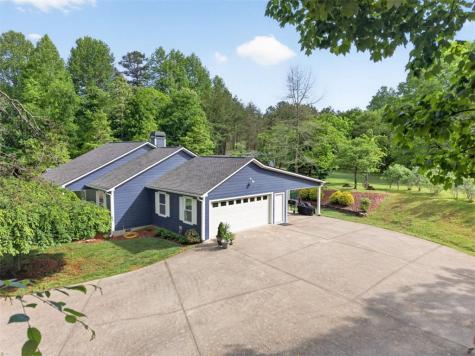 195 Phillips Drive Cleveland GA 30528