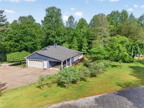 195 Phillips Drive Cleveland GA 30528