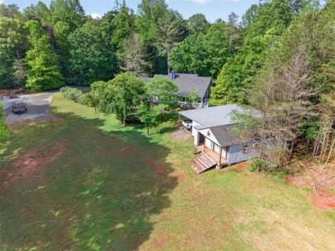195 Phillips Drive Cleveland GA 30528