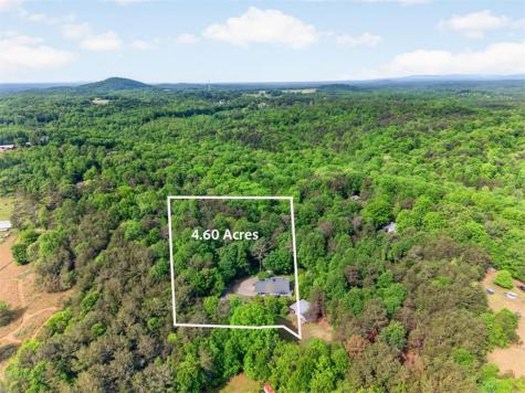 195 Phillips Drive Cleveland GA 30528