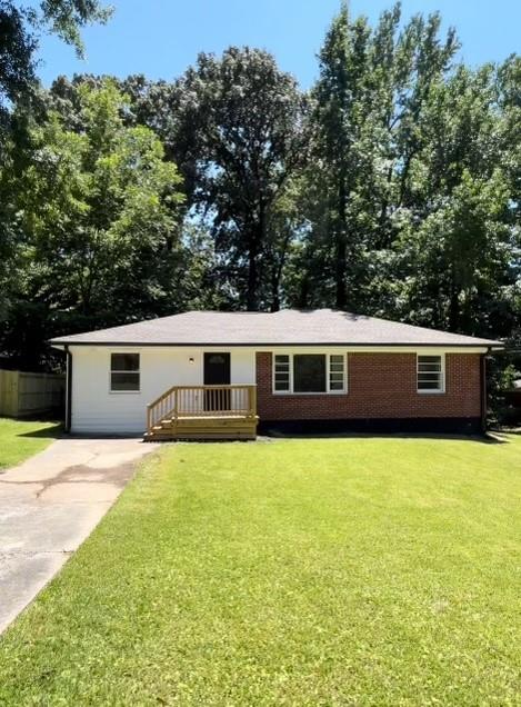2328 Bonner Road East Point GA 30344