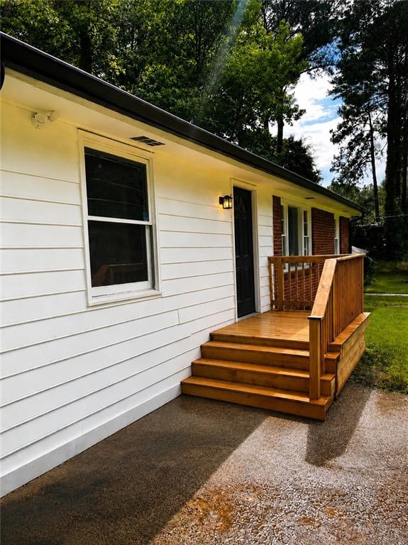 2328 Bonner Road East Point GA 30344