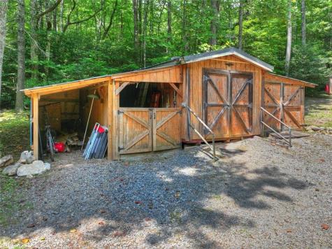 100 Wing Circle Ellijay GA 30536