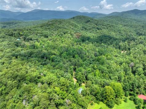 100 Wing Circle Ellijay GA 30536