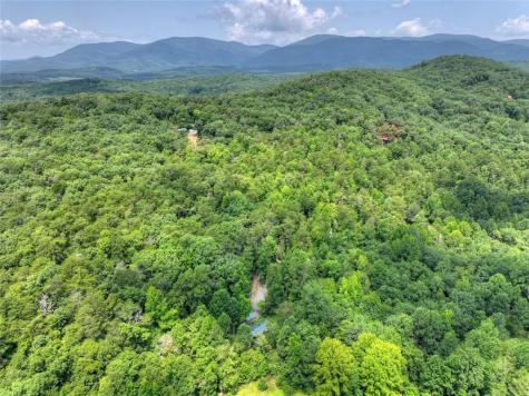 100 Wing Circle Ellijay GA 30536