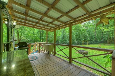 100 Wing Circle Ellijay GA 30536