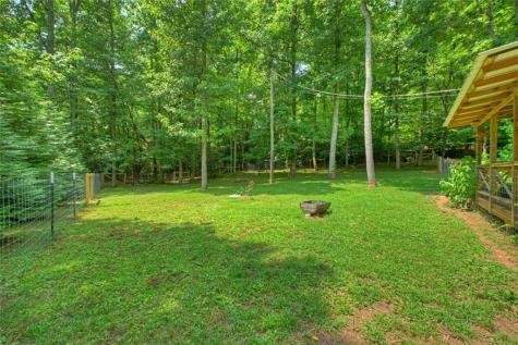 100 Wing Circle Ellijay GA 30536