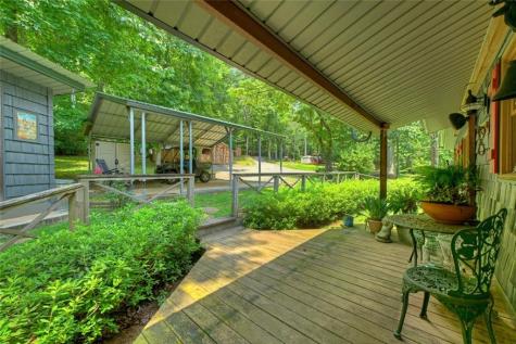 100 Wing Circle Ellijay GA 30536