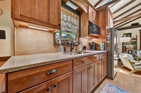 100 Wing Circle Ellijay GA 30536