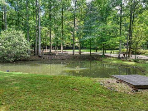 606 Johntown Road Ellijay GA 30536