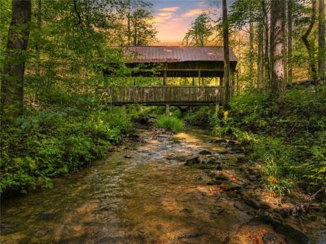 606 Johntown Road Ellijay GA 30536