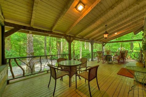 606 Johntown Road Ellijay GA 30536