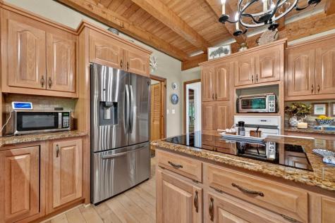 606 Johntown Road Ellijay GA 30536