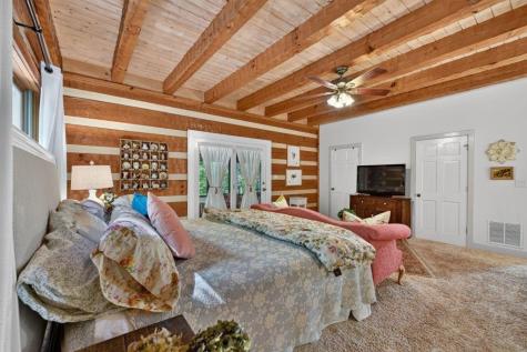 606 Johntown Road Ellijay GA 30536
