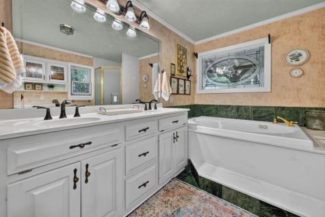 606 Johntown Road Ellijay GA 30536