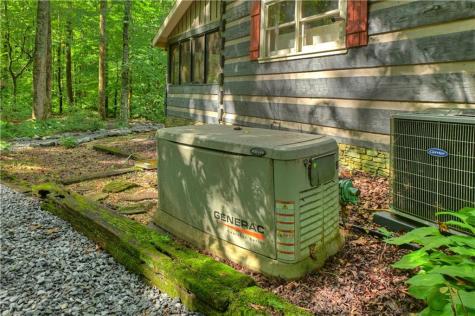 606 Johntown Road Ellijay GA 30536