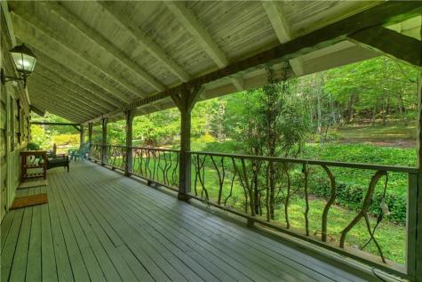 606 Johntown Road Ellijay GA 30536