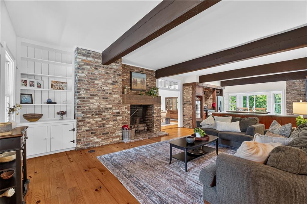 13488 Holly Road Roswell GA 30075