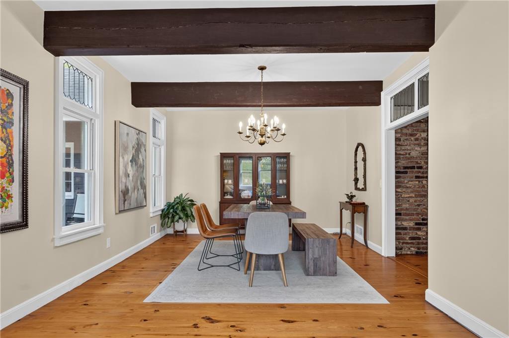 13488 Holly Road Roswell GA 30075