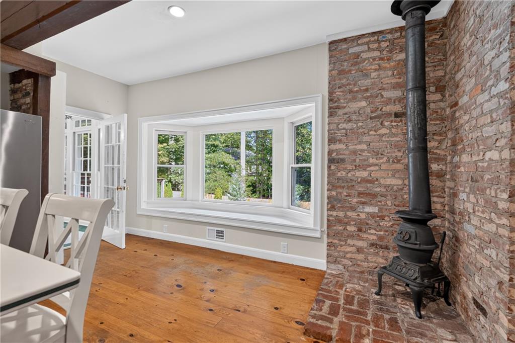 13488 Holly Road Roswell GA 30075