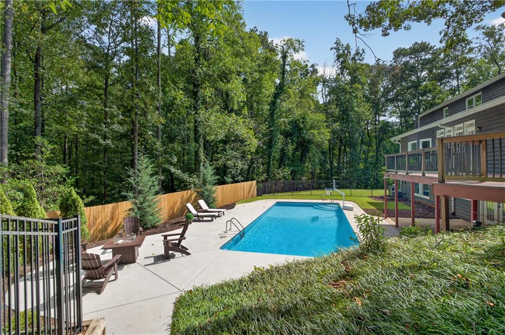 13488 Holly Road Roswell GA 30075