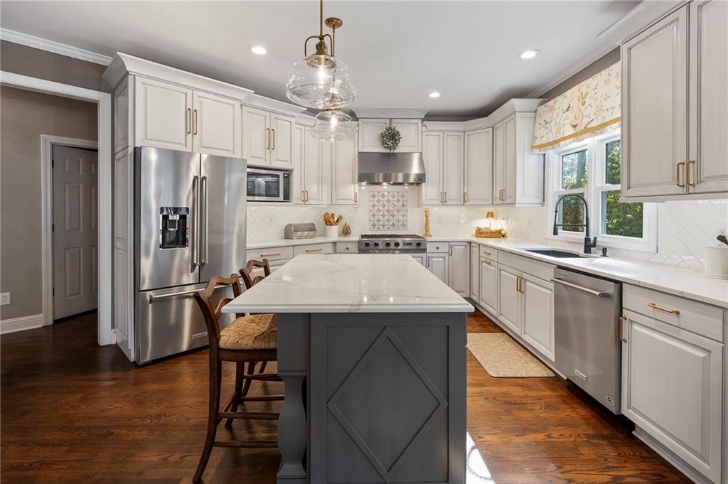 2057 Fairhill Lane NW Marietta GA 30064