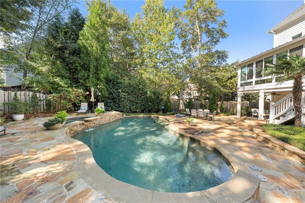 2057 Fairhill Lane NW Marietta GA 30064