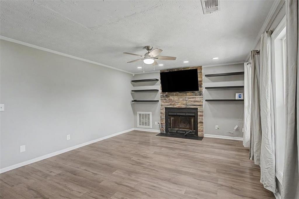 1516 Willow Gate Way Auburn GA 30011