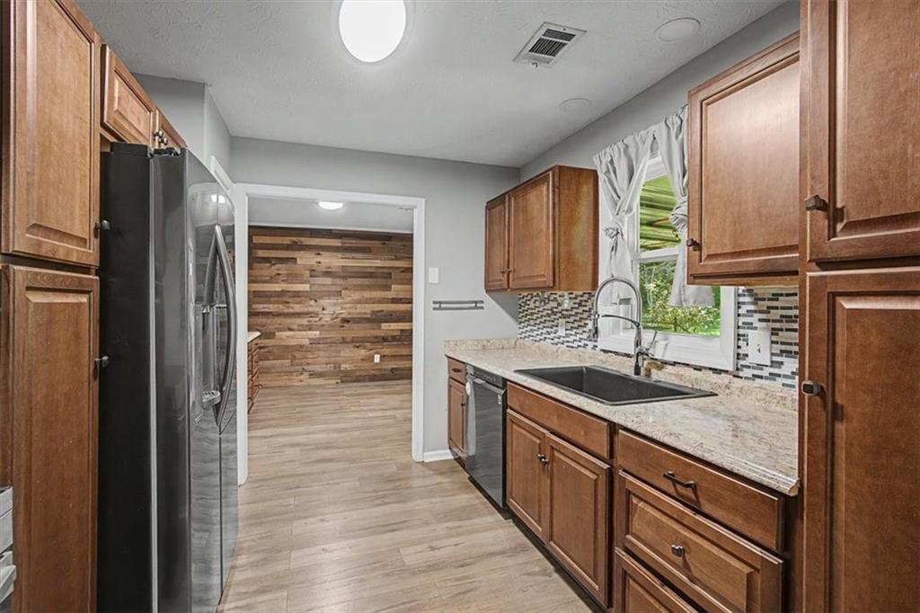 1516 Willow Gate Way Auburn GA 30011