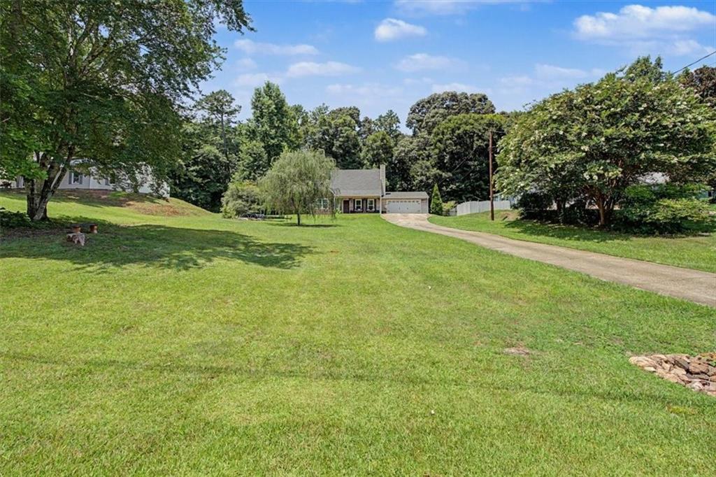 1516 Willow Gate Way Auburn GA 30011