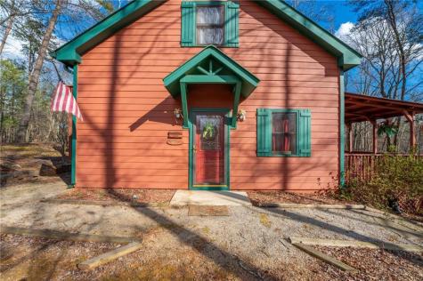 281 Briarpatch Way Cleveland GA 30528