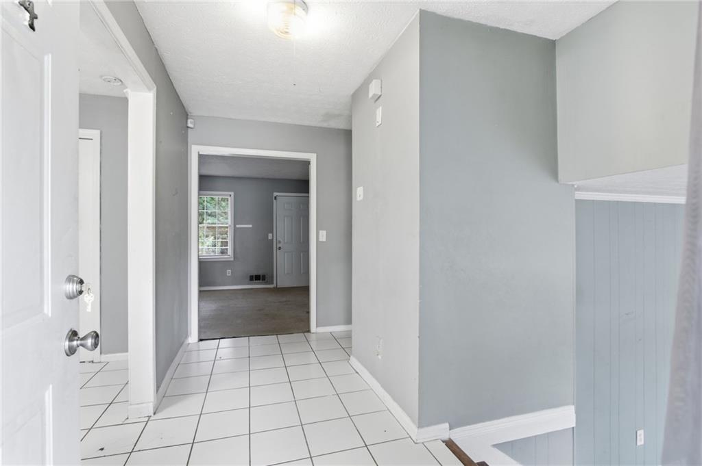 1614 Devon Court Stone Mountain GA 30088