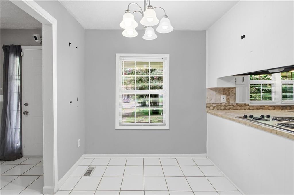1614 Devon Court Stone Mountain GA 30088